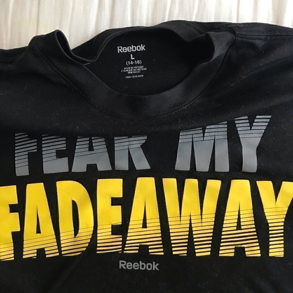 Reebok boys athletic T-shirt size 14 - Picture 2 of 2
